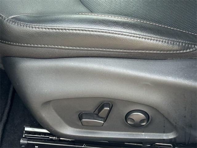 used 2022 Jeep Compass car, priced at $24,995