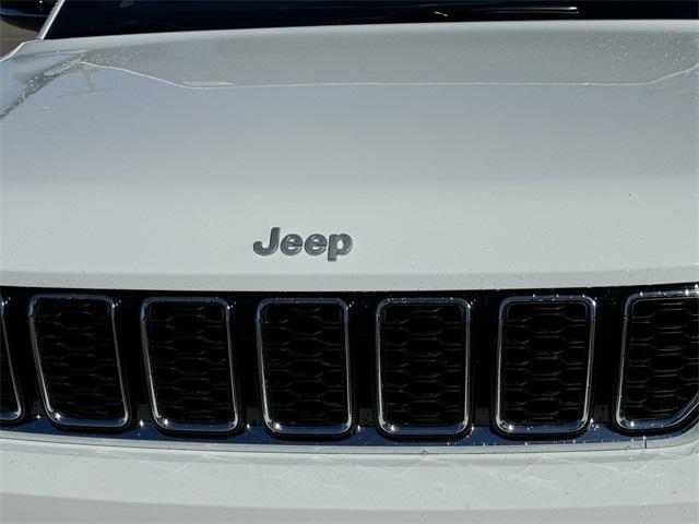 new 2025 Jeep Grand Cherokee L car, priced at $48,700