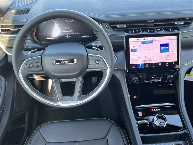 new 2025 Jeep Grand Cherokee car, priced at $44,208