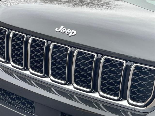 new 2024 Jeep Grand Cherokee L car, priced at $47,463