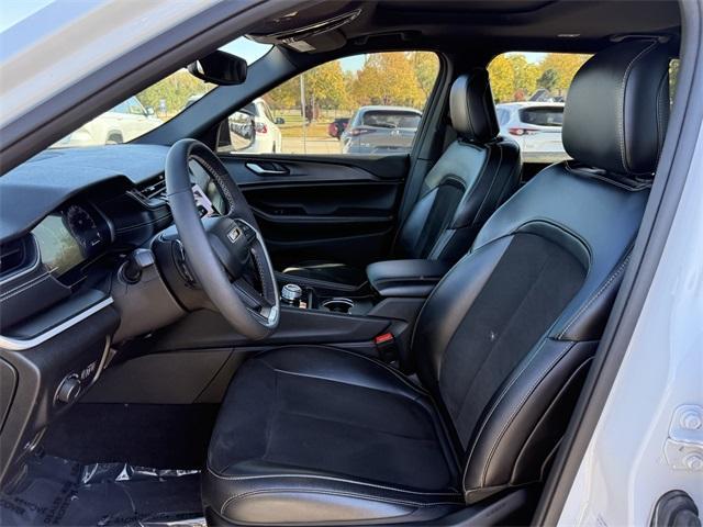 used 2024 Jeep Grand Cherokee L car, priced at $34,497