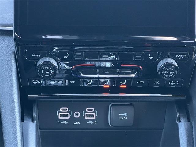 new 2025 Jeep Grand Cherokee car, priced at $52,140