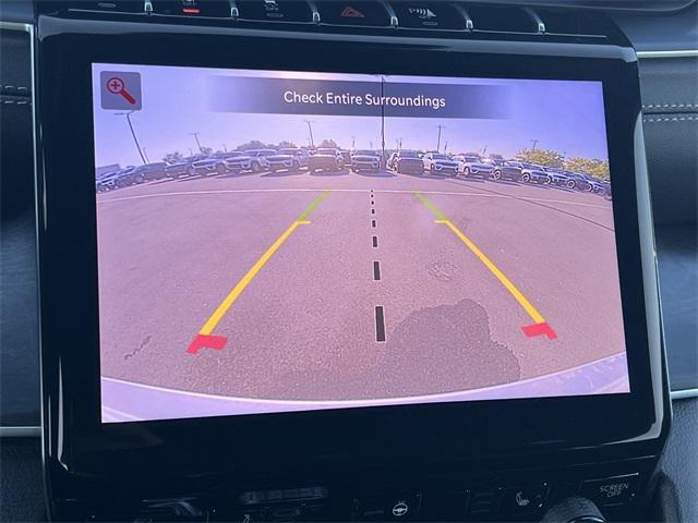 new 2025 Jeep Grand Cherokee car, priced at $41,945