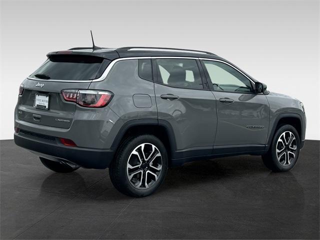 used 2022 Jeep Compass car, priced at $23,295