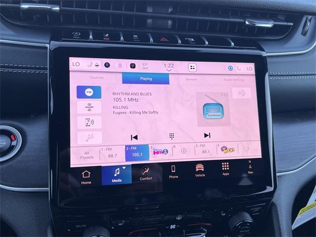 new 2025 Jeep Grand Cherokee car, priced at $48,208