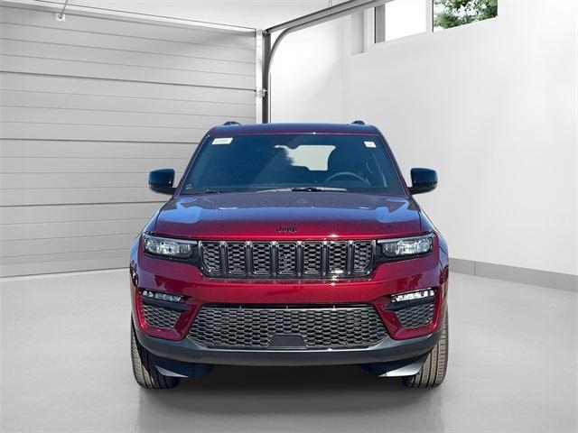 new 2025 Jeep Grand Cherokee car, priced at $48,208