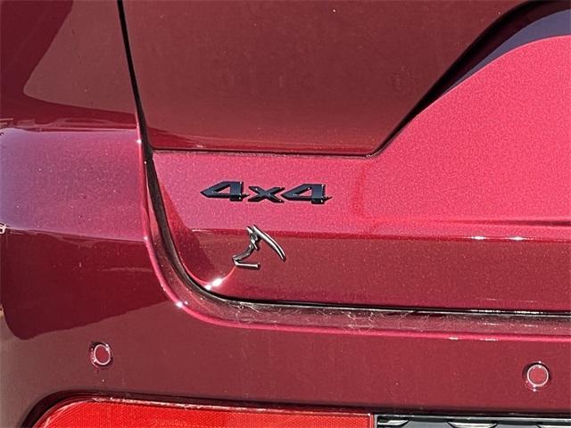 new 2025 Jeep Grand Cherokee car, priced at $48,208