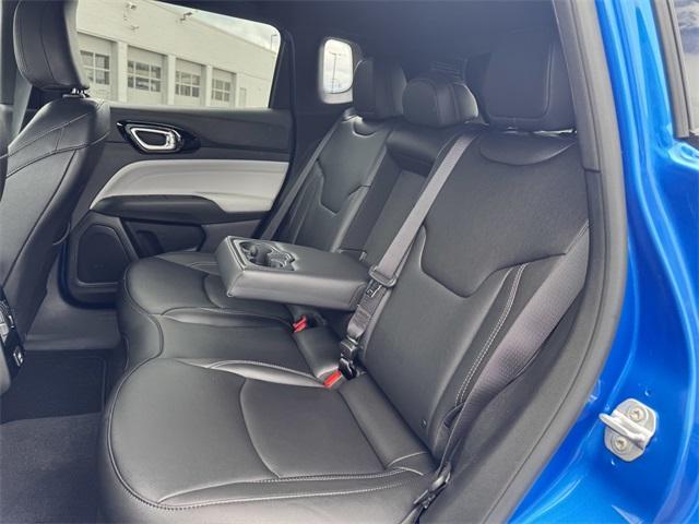 used 2025 Jeep Compass car