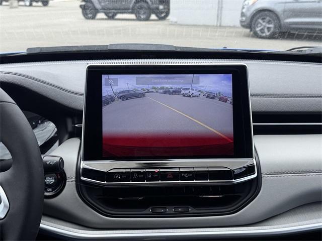 used 2025 Jeep Compass car