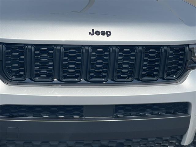 new 2025 Jeep Grand Cherokee L car, priced at $43,655