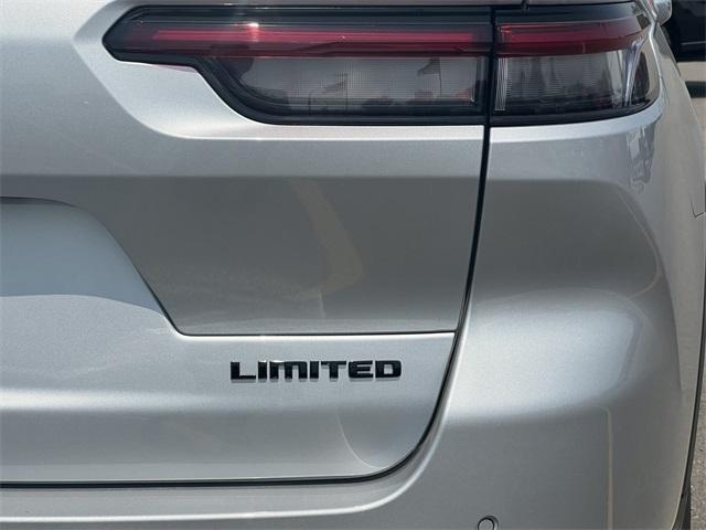 new 2025 Jeep Grand Cherokee L car, priced at $43,655