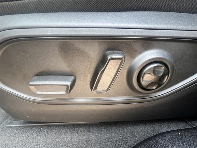 new 2025 Jeep Grand Cherokee L car, priced at $43,655