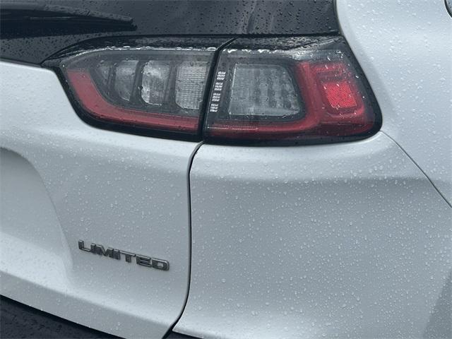 used 2020 Jeep Cherokee car, priced at $22,395