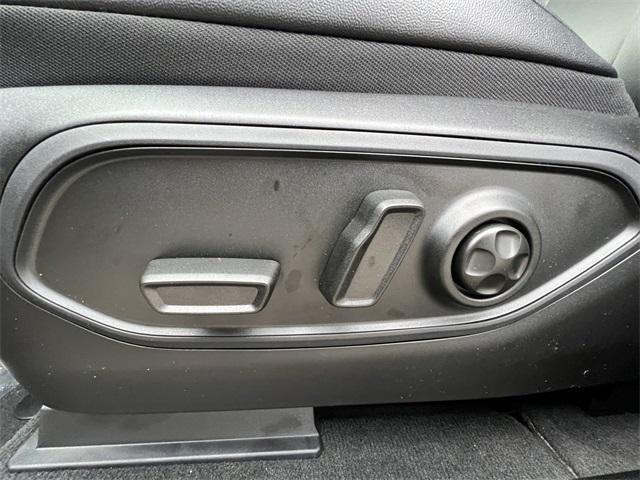 new 2025 Jeep Grand Cherokee L car, priced at $51,032