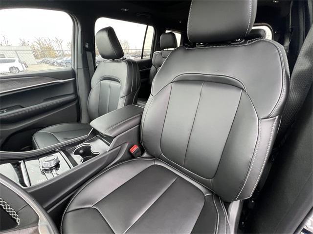 new 2025 Jeep Grand Cherokee L car, priced at $51,032