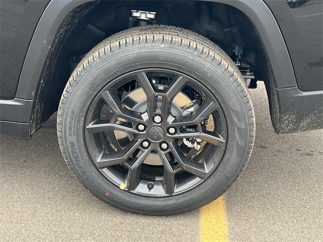 new 2025 Jeep Grand Cherokee L car, priced at $51,032