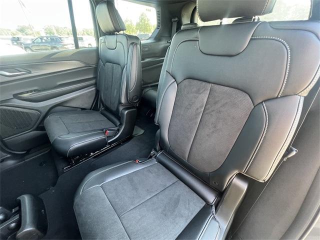 new 2025 Jeep Grand Cherokee L car, priced at $45,648