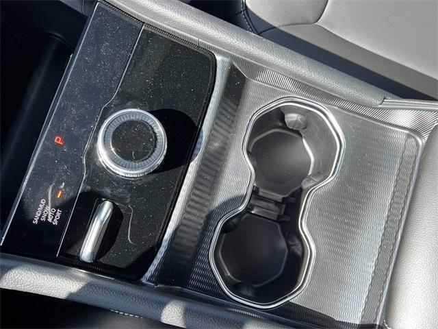 new 2025 Jeep Grand Cherokee L car, priced at $45,655