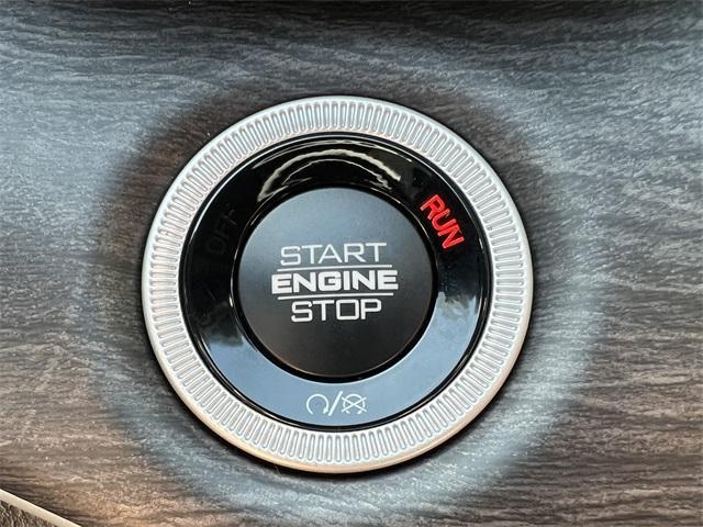 new 2025 Jeep Grand Cherokee L car, priced at $45,655