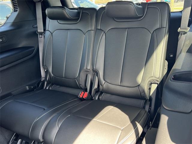 new 2025 Jeep Grand Cherokee L car, priced at $45,655