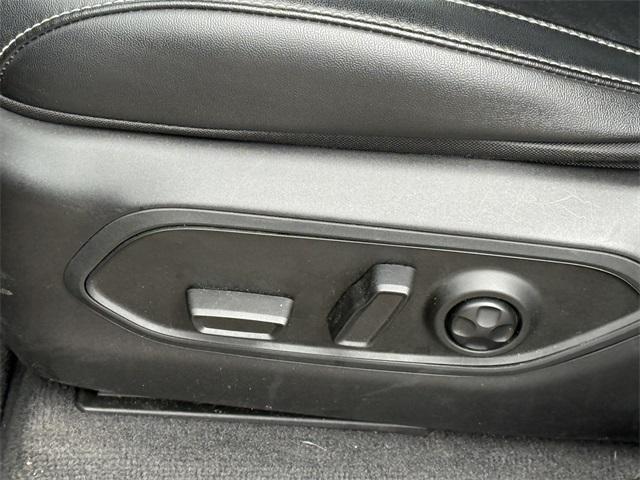 used 2021 Jeep Grand Cherokee L car, priced at $28,379