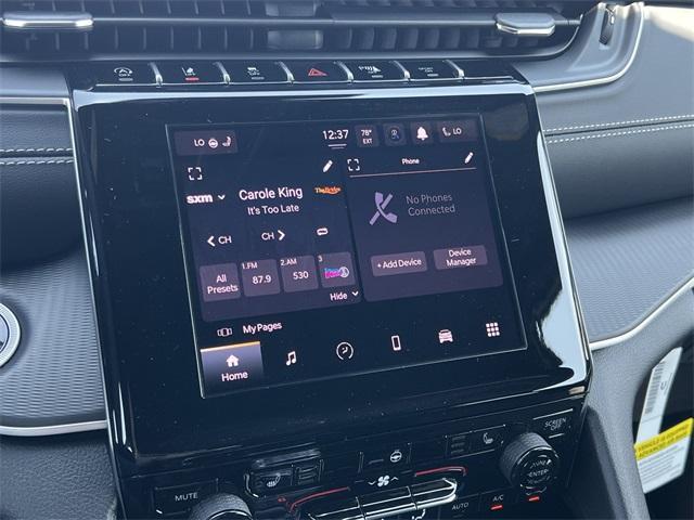 new 2025 Jeep Grand Cherokee car, priced at $43,938