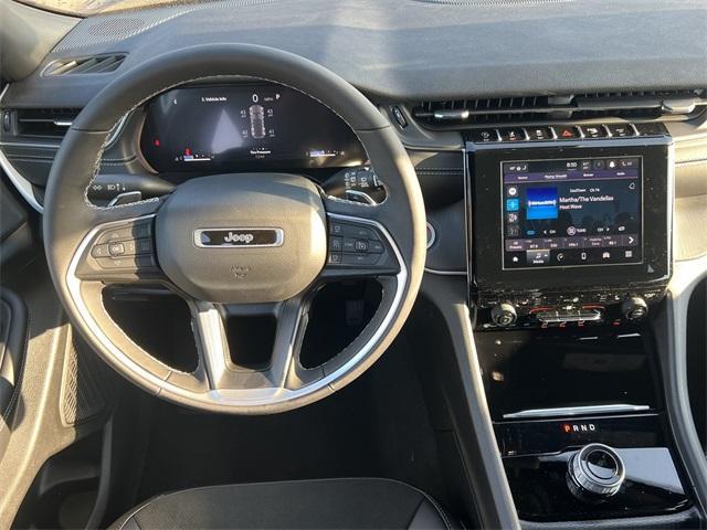 new 2025 Jeep Grand Cherokee car, priced at $43,938