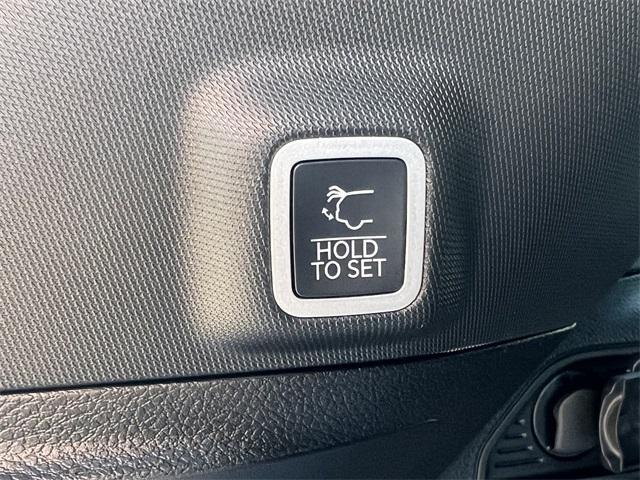 new 2025 Jeep Grand Cherokee car, priced at $43,938