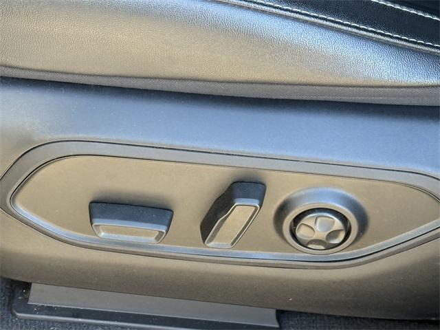 used 2023 Jeep Grand Cherokee car, priced at $31,606