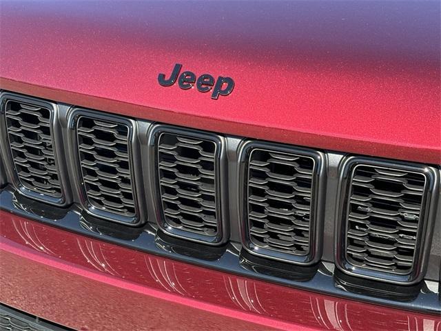 new 2024 Jeep Grand Cherokee car, priced at $49,199