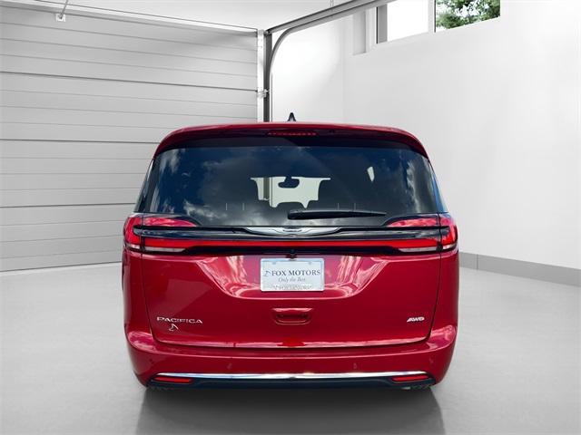 new 2026 Chrysler Pacifica car, priced at $43,433