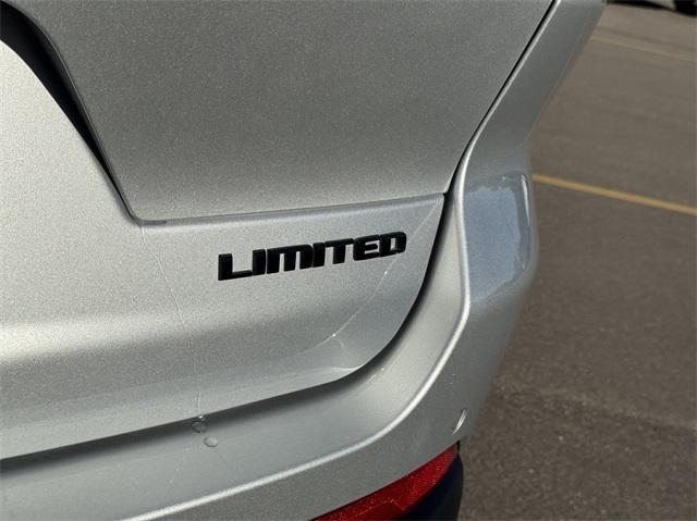 used 2025 Jeep Grand Cherokee L car