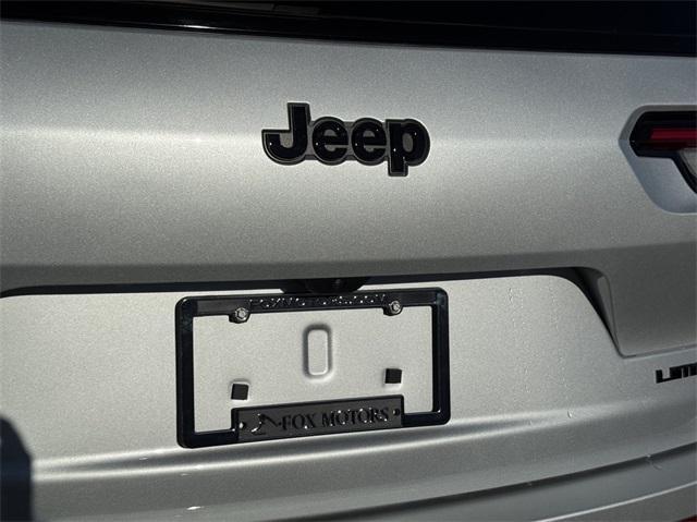 used 2025 Jeep Grand Cherokee L car