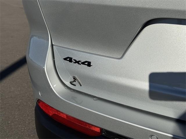 used 2025 Jeep Grand Cherokee L car