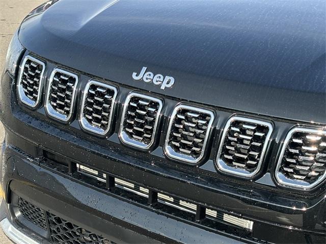 used 2025 Jeep Compass car