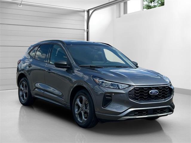 used 2023 Ford Escape car, priced at $24,995