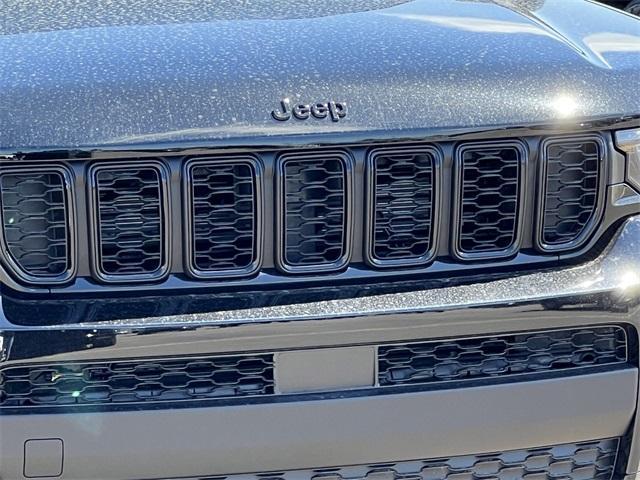 new 2025 Jeep Grand Cherokee L car, priced at $48,730