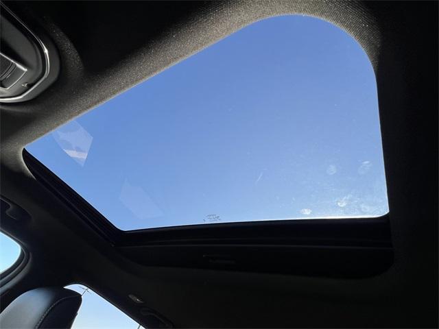 new 2025 Jeep Grand Cherokee car, priced at $43,938