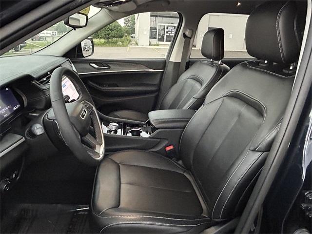 used 2023 Jeep Grand Cherokee L car