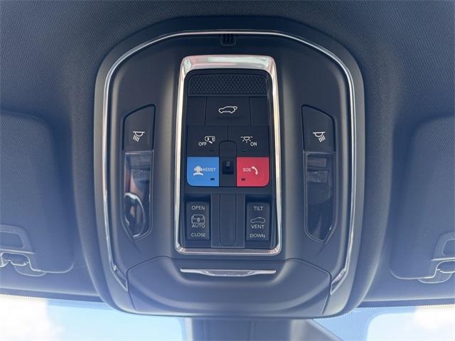 new 2025 Jeep Grand Cherokee L car, priced at $43,865