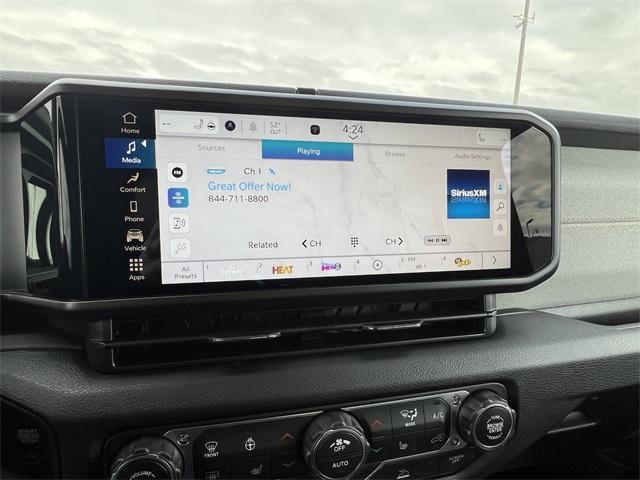 new 2026 Jeep Wrangler car, priced at $47,385