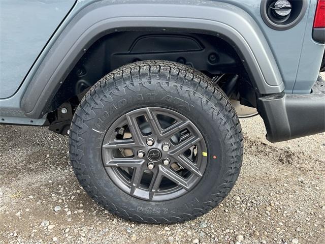 new 2026 Jeep Wrangler car, priced at $47,385