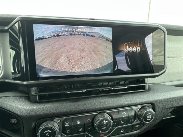 new 2026 Jeep Wrangler car, priced at $47,385