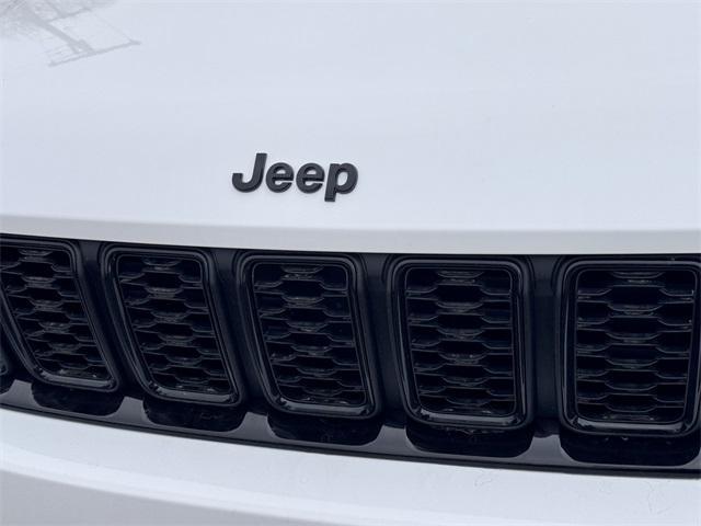 new 2025 Jeep Grand Cherokee car