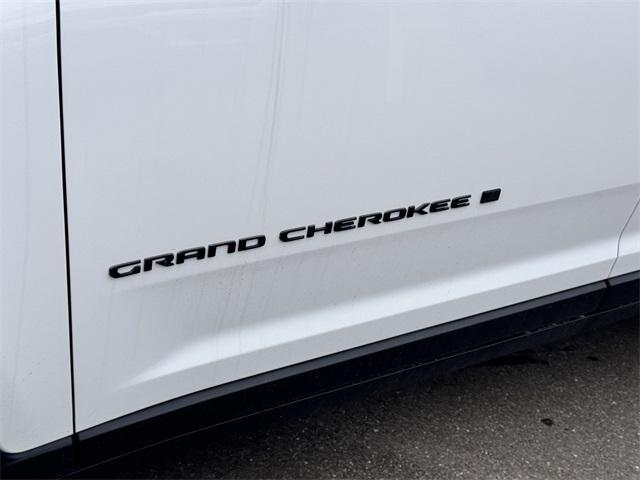 new 2025 Jeep Grand Cherokee car