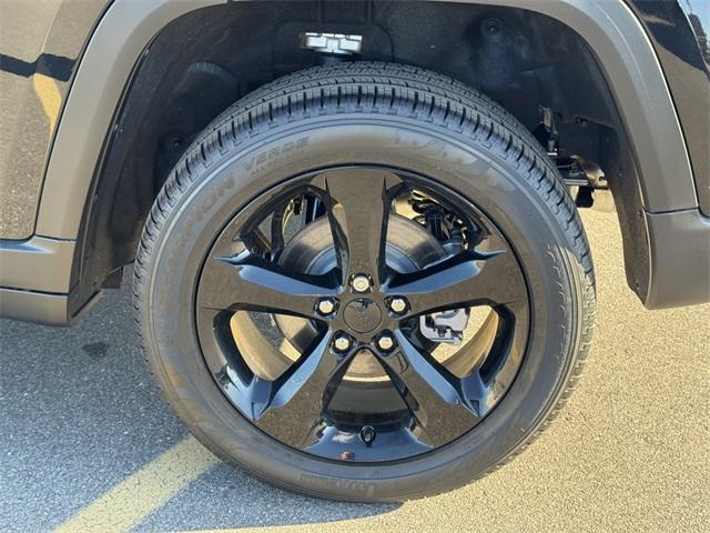 used 2025 Jeep Grand Cherokee car