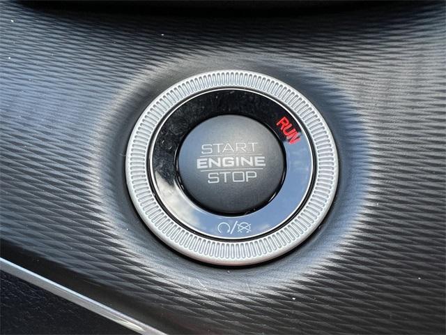 new 2025 Jeep Grand Cherokee car, priced at $48,375