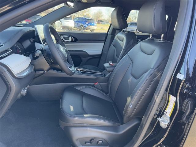 new 2025 Jeep Compass car, priced at $34,435