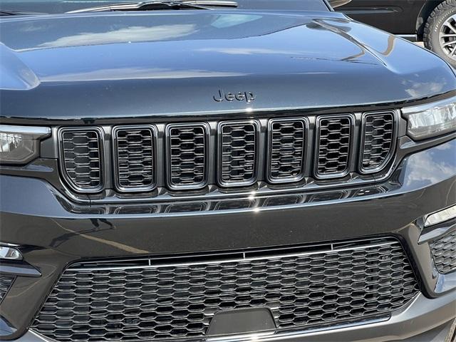 new 2025 Jeep Grand Cherokee car, priced at $48,333