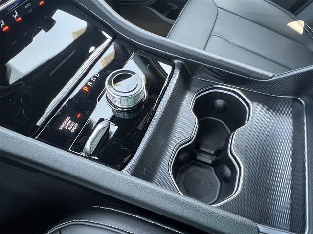 new 2025 Jeep Grand Cherokee car, priced at $42,945